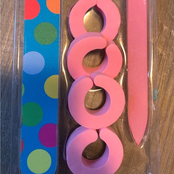 Nail Set - Picture 2 of 2